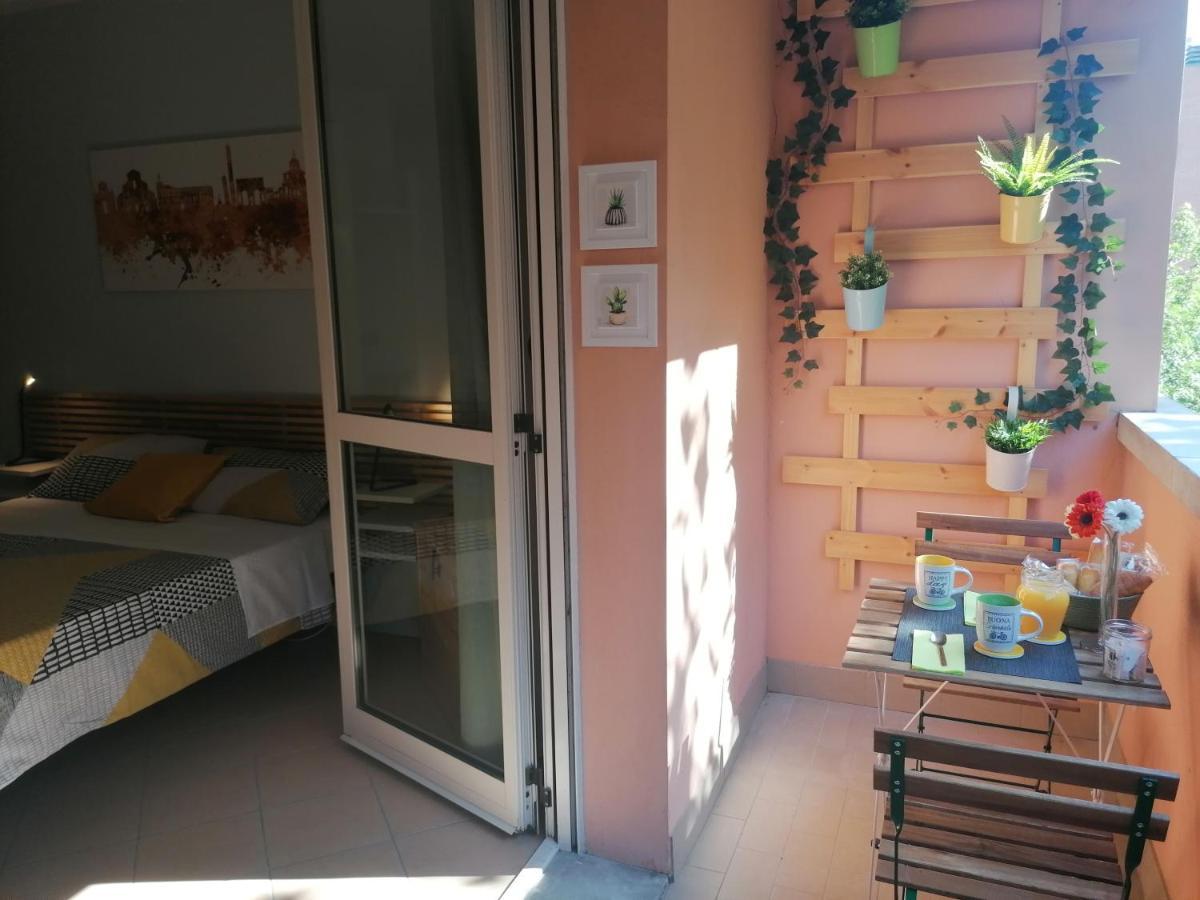 Area33 Guest House Bologna Esterno foto