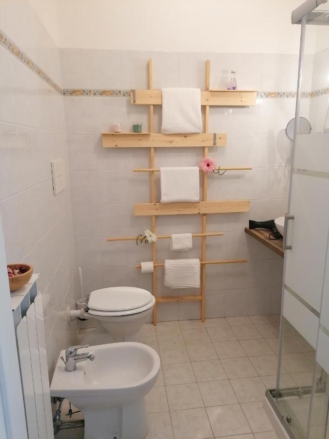 Area33 Guest House Bologna Esterno foto